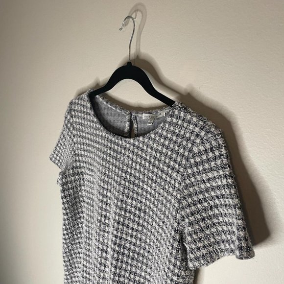 Vintage 90's B&W Cozy Tie Front SS Tee, Size M - Picture 2 of 4